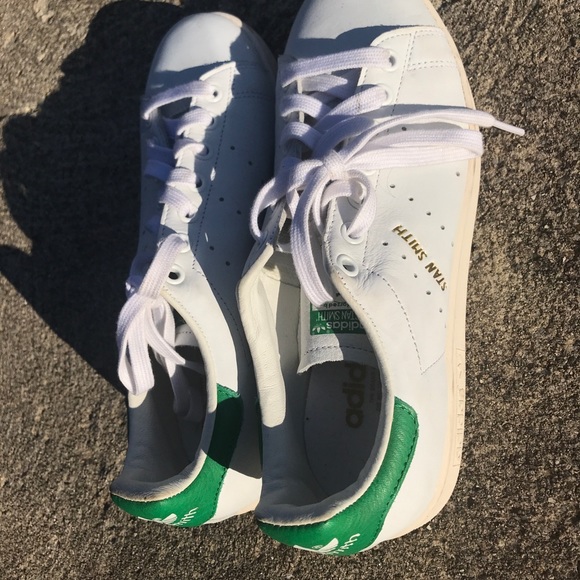 Adidas Green Stan smith shoes BARELY WORN - Picture 3 of 3